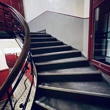 Relaxed Living No 03 Hillside *