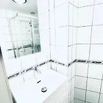 Relaxed Living No 03 Hillside Apartman *